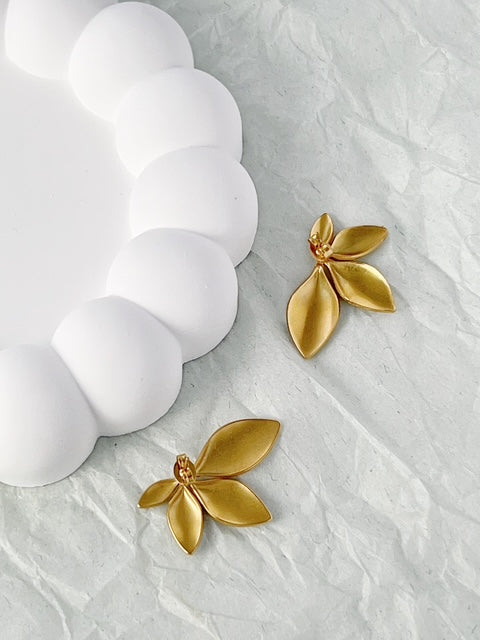 Fleur d’Or earrings