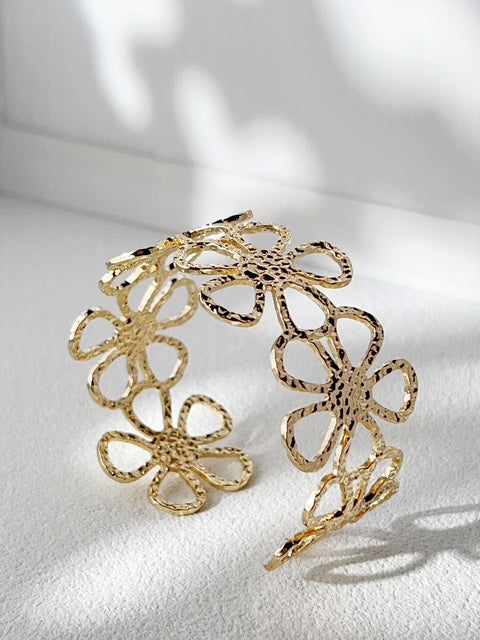 Blossom Veil cuff bracelet